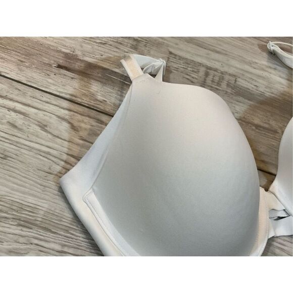 Warners white bra size 34D - Picture 5 of 10